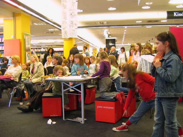 gal/2008/2008 12.04. Mayersche Buchhandlung CD Praesentation/IMG_3608.JPG